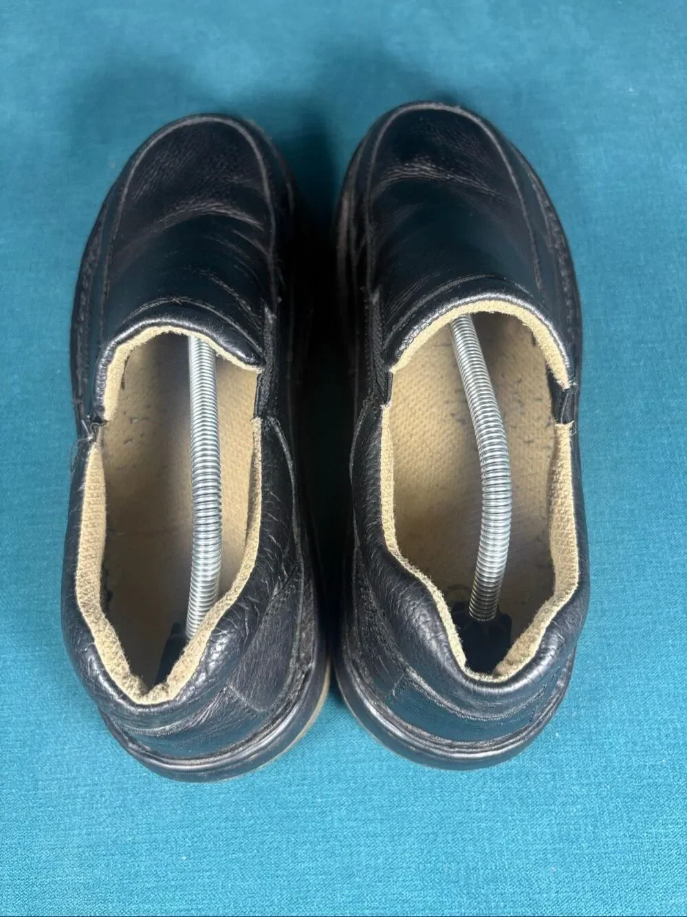 Dr. Martens item features